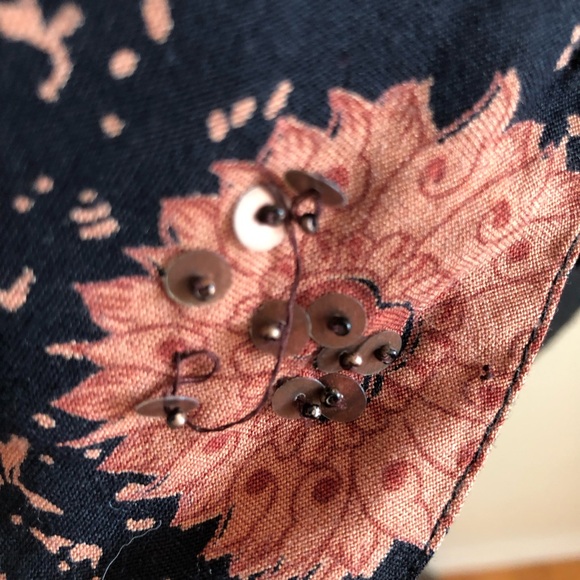 Erika Black and Orange Floral Sleeveless Vest - Picture 8 of 9